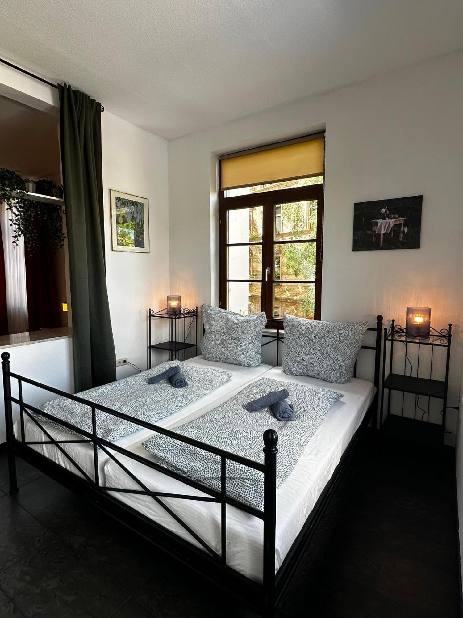 Maisonettewohnung Im Loft Stil Mit Wunderschoener Terrasse Karlsruhe Bagian luar foto